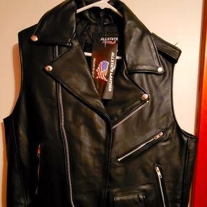 BLACK LEATHER MOTORCYCLE VEST